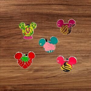 5 Mickey Head Disney Parks Trading Pins, Plus 2 Bonus Pins